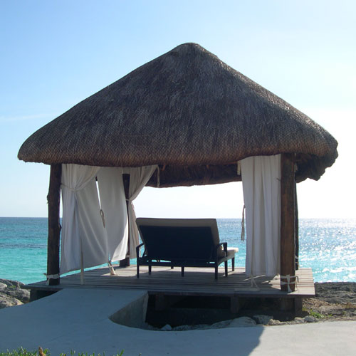 7531_eurostars-blue-tulum%20beach_bed.jpg